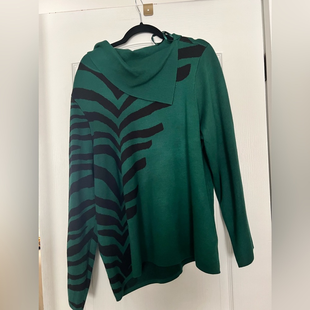 Black and green sweater